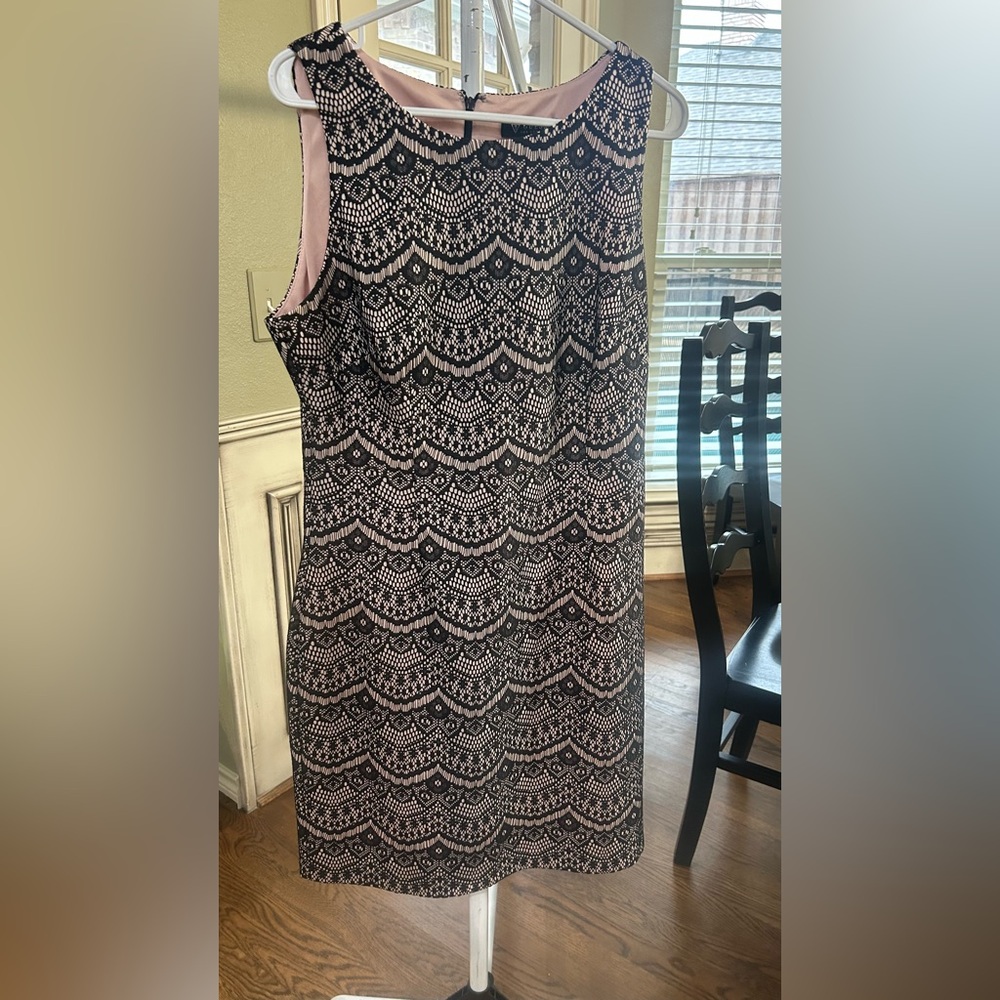 Beautiful Guess Black and Pale Pink Dress.  Size 12